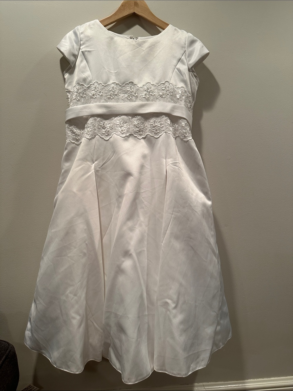 White Lace-Banded Girls' Formal Dress